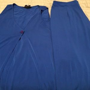 Ladies Satin Capri Set